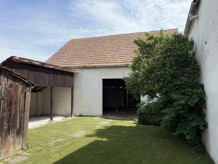 Zweifamilienhaus mit Stadl und großem Potenzial in Pöttsching – auch als großes Einfamilienhaus nutzbar