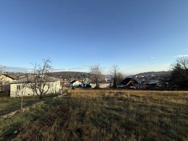 großer, sonniger Baugrund mit Fernsicht zu verkaufen - auch für Bauträger geeignet - Bild