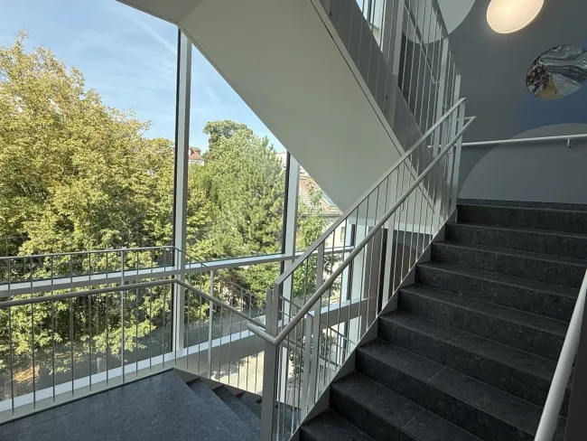 modernes Büro mit über 200 m² in zentrumsnaher Lage zu vermieten - Bild