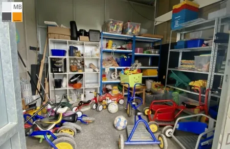 Abstellraum Garten für Roller und Spielgeräte