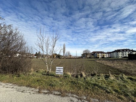 Baugrund in schöner Lage zu verkaufen