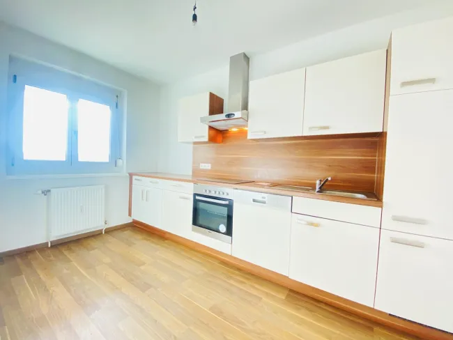 Helle 3-Zimmer-Wohnung mit zwei sonnigen Loggien – Ihr neues Zuhause erwartet Sie - Bild