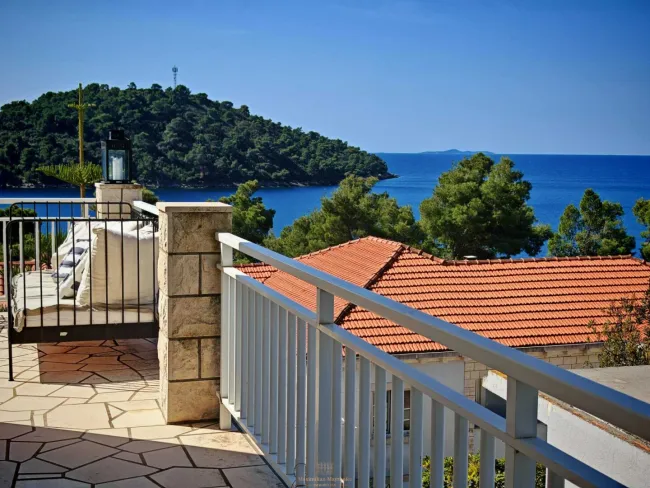 Elegante Residenz in unmittelbarer Strandnähe – wenige Gehminuten zum Meer | Insel Korčula - Titelbild