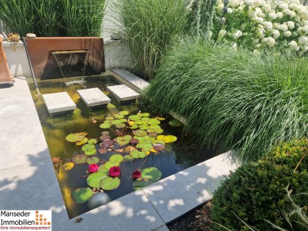 EINE WAHRE PERLE AM IMMOBILIENMARKT! Ca. 160 m² Wohnfläche, voll unterkellert, traumhafter Garten mit großem Pool!