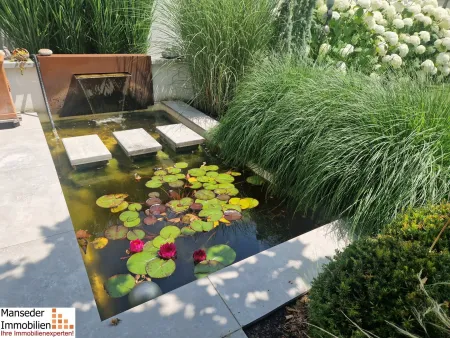 EINE WAHRE PERLE AM IMMOBILIENMARKT! Ca. 160 m² Wohnfläche, voll unterkellert, traumhafter Garten mit großem Pool!