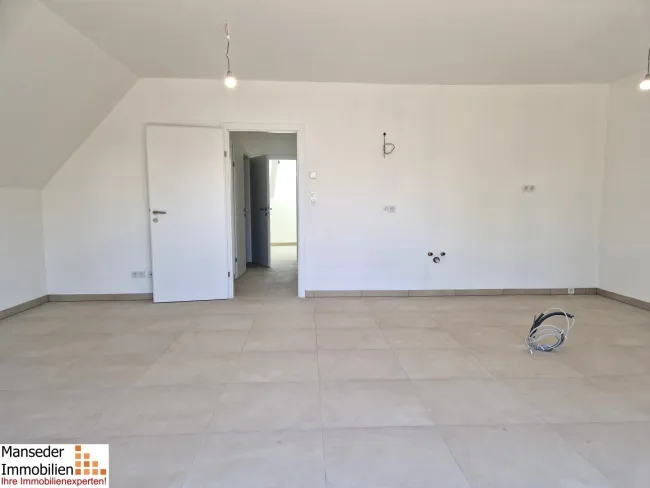 TOLLE NEUBAU-EIGENTUMSWOHNUNG! 76,61 m² + 18,98 m² Balkon! - Bild