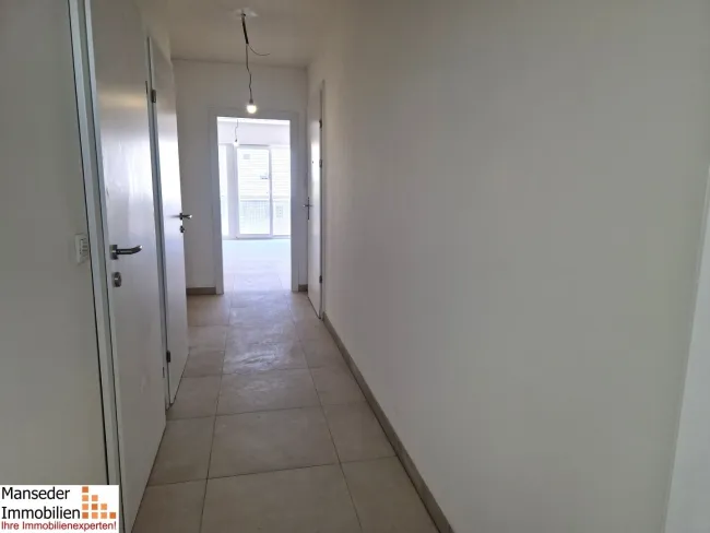 TOLLE NEUBAU-EIGENTUMSWOHNUNG! 66,19 m² + Balkon 12,27 m²! - Titelbild