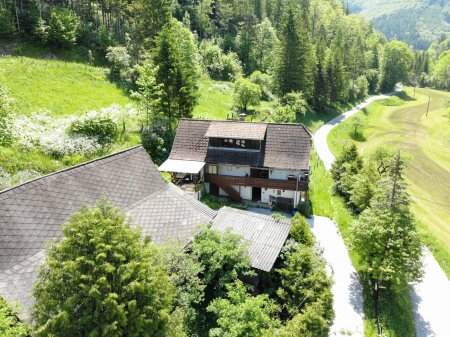 Bauernhaus mit 2,5 ha Grund in Großstübing