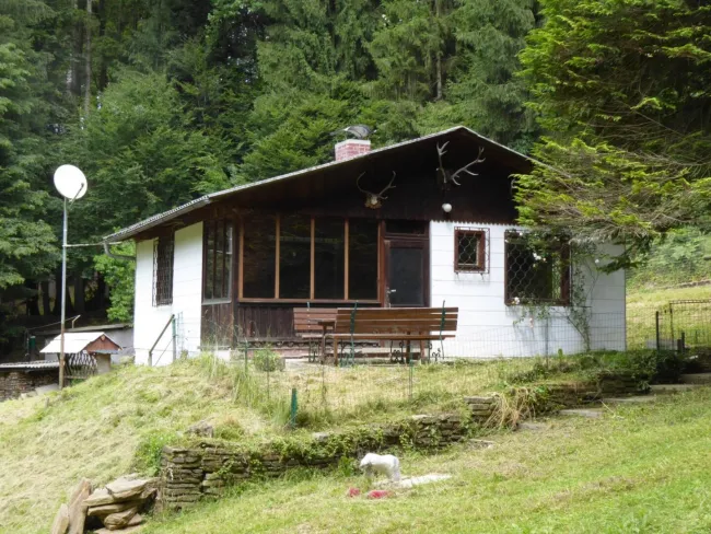 Wohnhaus mit kleiner Hobbylandwirtschaft mit 36.550 m² nahe Graz - Titelbild