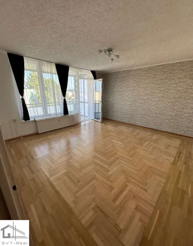 Charmante 2-Zimmer-Wohnung mit Balkon in Wels, 57m², 159.000 €! - Bild