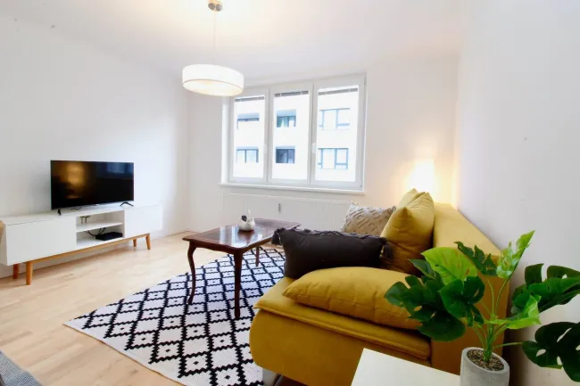 1100 Wien / HBF-Nähe: Neuwertige 5-Zimmer-Wohnung (96 m²) als Investment – Nettomiete € 1.185,65, bis 2028 - Titelbild