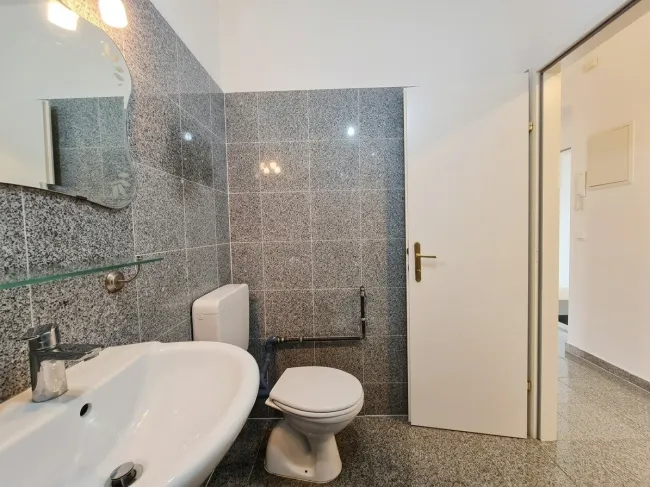Duschbad + WC