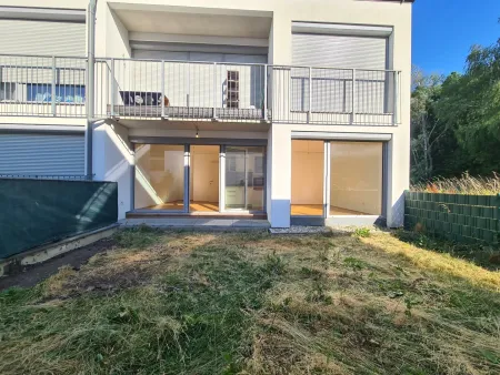 Gartenwohnung mit Loggia und Parkplatz