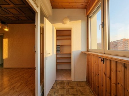 Loggia / Abstellraum / Wohnzimmer - Bestandszustand