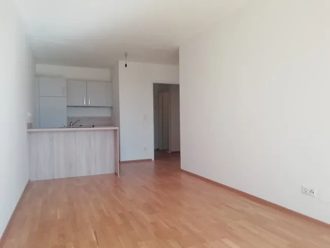 Top-Neubauwohnung | Balkon mit Fernblick | Garage - Bild