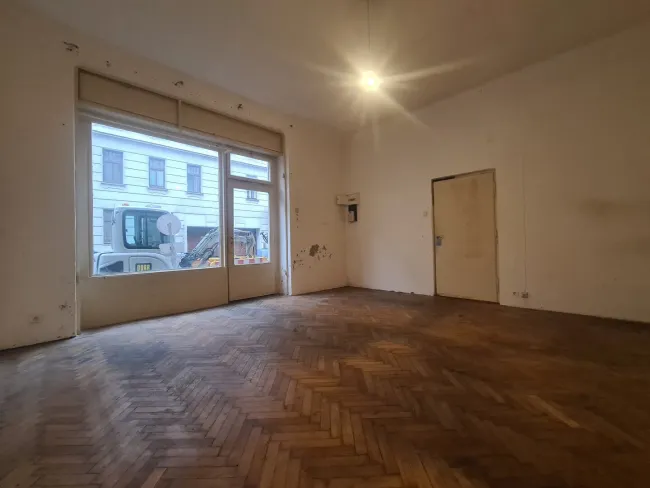 Geschäftslokal | Spittelau | Toilette - Bild
