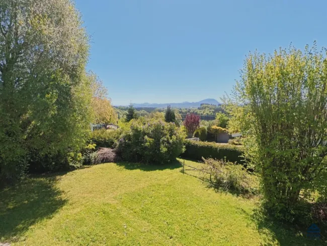 Ausblick vom Balkon, Gartenansicht