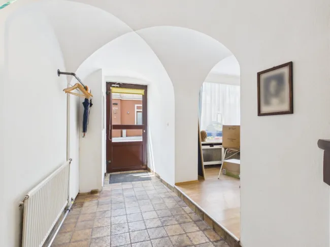 Charmantes Stadthaus mit über 323m² Fläche und Garten im Herzen Niederösterreichs - Bild
