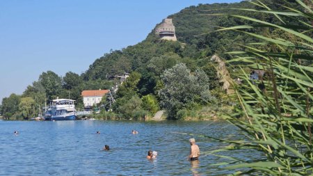 Baugrundstück nahe Wien/Klosterneuburg als Anlage(kein Bauzwang) oder zum bauen!