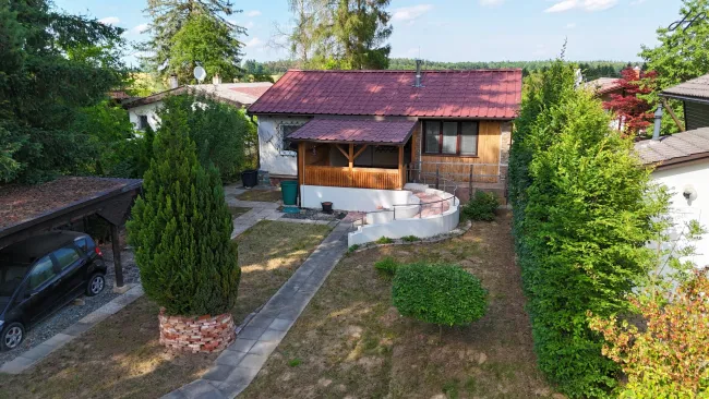 Bungalow in herrlicher Grünlage! - Titelbild