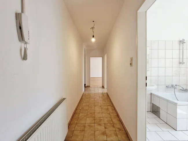 Vorzimmer / Badezimmer