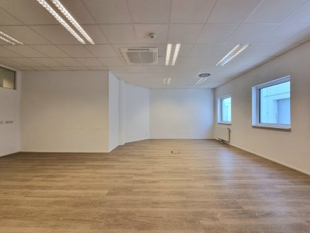Schulungsraum / Großraumbüro