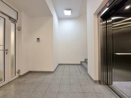 Treppenhaus & Lift