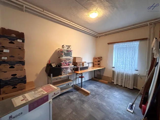Geschäftslokal in guter Lage im Kurort Bad Schönau zu vermieten - Bild