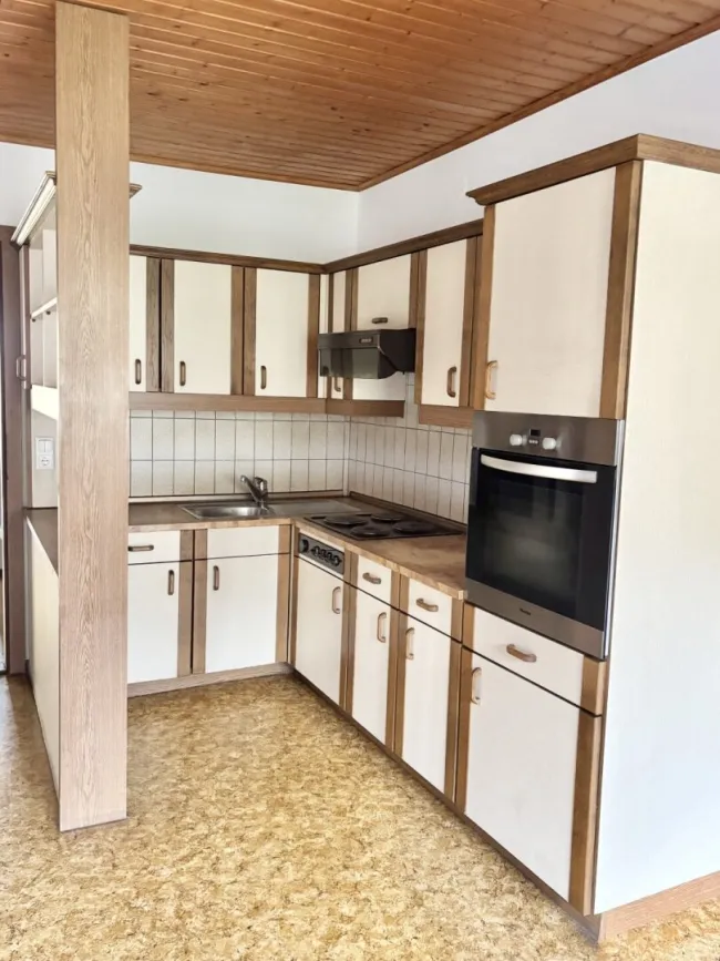 Große 3-Zimmer-Wohnung in Weißkirchen – um nur 927,75€! - Bild