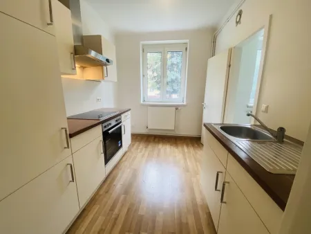 Wohnglück auf 60,14 Quadratmeter mit Loggia, zentrumsnahe - GEFÖRDERT!