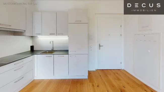 2 ZIMMER | HOFRUHELAGE | 4. OG | BEZUG AB AUGUST MÖGLICH - Bild