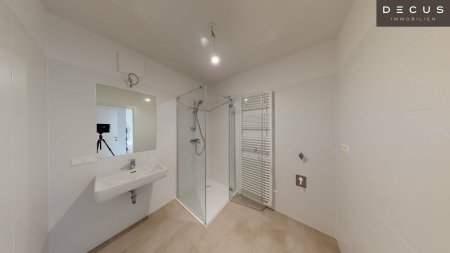 3 ZIMMER | 2-GESCHOSSIG | AUSGEZEICHNETE LAGE - KARMELITERHOF | AB JULI | SOMMERABENDE IM EIGENEN GARTEN