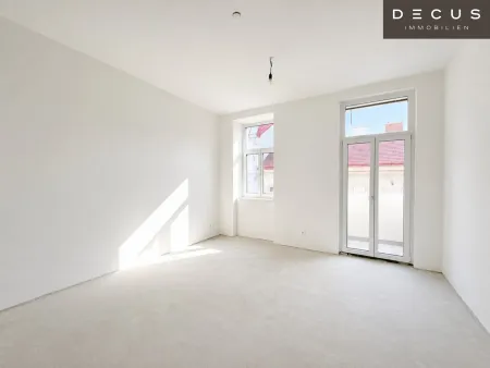 | 2,5 ZIMMER | STILVOLLER ERSTBEZUG | SEPARATE KÜCHE | REVITALISIERTES ZINSHAUS | MEIDLING |