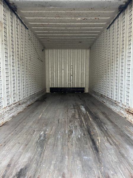 Vielseitiges Lager - WAB Container - Ihr Raum für Hobby, kleines Handwerk und Mehr!