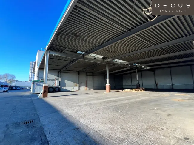 Lagerhallen von 1.100 m² bis 2.370 m² | Nähe Wagramer Straße | TOP ERREICHBARKEIT | - Bild