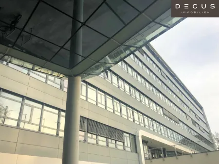 | FORUM SCHÖNBRUNN | FLEXIBLE UND HELLE BÜROFLÄCHEN | IM BAUTEIL 2 |