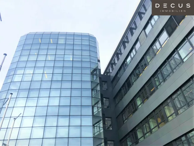| FORUM SCHÖNBRUNN | FLEXIBLE UND HELLE BÜROFLÄCHEN | IM BAUTEIL 2 | - Titelbild