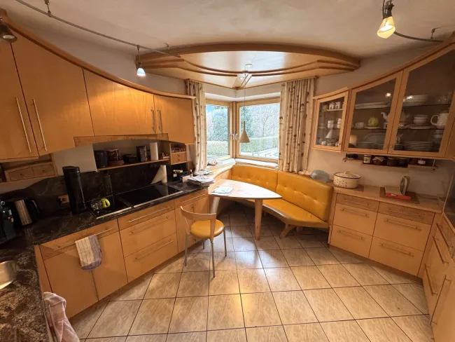 PREISSENKUNG ! Großes Einfamilienhaus in zentraler Lage neben der Altstadt in Hall in Tirol - Bild