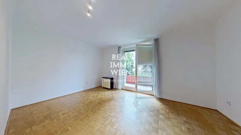 Helle 1-Zimmer-Wohnung mit Loggia & Stellplatz direkt am Simmeringer Bad - Bild