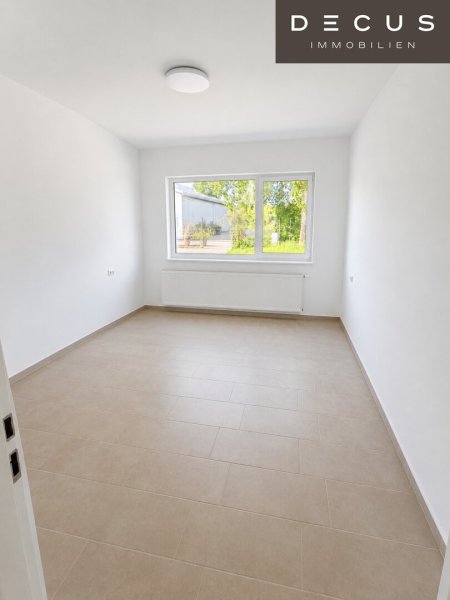 | Für Autohändler, Gewerbetreibende & Unternehmer | moderne Büroeinheit mit bis zu 350 m² Freifläche | Eibesbrunn/Großebersdorf |