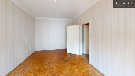 | TERRASSE | BJ 1966 | SANIERUNGSBEDARF | WESTSEITIG |