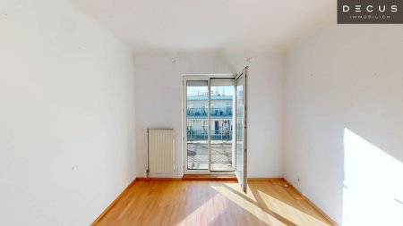 | 3 ZIMMER | GETRENNTE KÜCHE | BRAUCHBARER ZUSTAND |