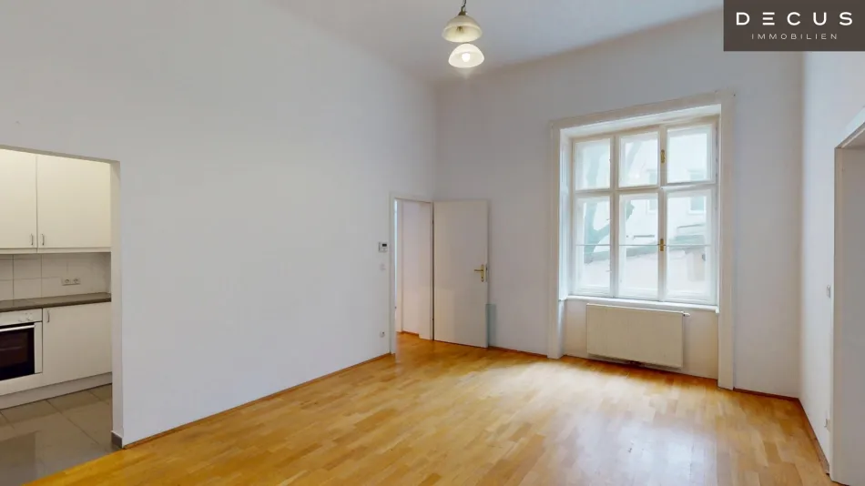 3,6 METER RAUMHÖHE | INNENHOF AUSRICHTUNG | ALTBAU - Titelbild