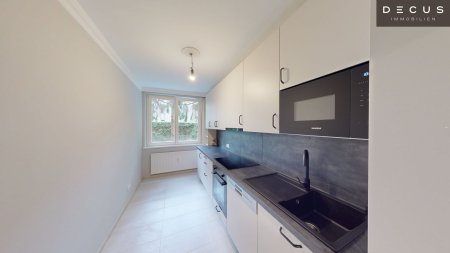 | RECHTLICHER NEUBAU | LOGGIA | NEUE KÜCHE |