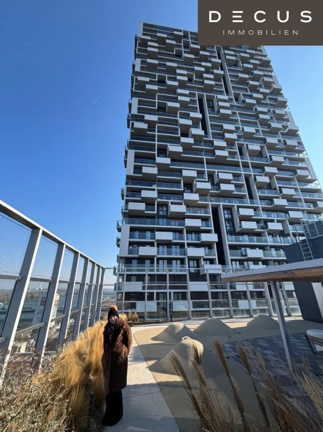 TOPLAGE | FERNBLICK | 36. ETAGE - Titelbild