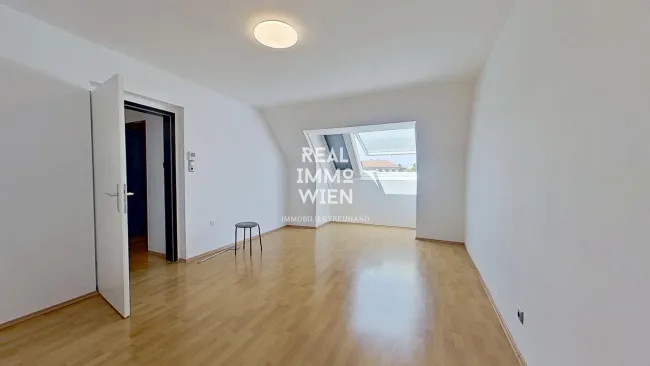 Charmante 2-Zimmer-Dachgeschosswohnung in 1140 Wien - Titelbild