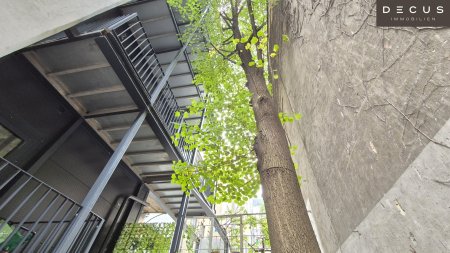 | UNBEFRISTET VERMIETETER ALTBAU | SANIERTES HAUS | STILFASSADE