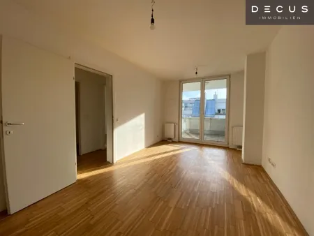3 ZIMMER | MIT LOGGIA | AB SOFORT VERFÜGBAR | TOP ANBINDUNG