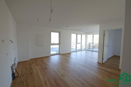 Erstklassiges Wohnen in Innsbruck: Moderne 2-Zimmer Wohnung (TOP 15) mit Balkon !