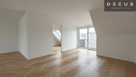 | PENTHOUSE | DACHTERRASSE MIT FERNBLICK | GRÜNE HEIZFORM | VOLLKLIMATISIERT |